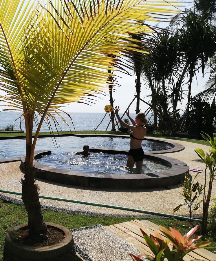 Ciliks Beach Garden Kubutambahan  Exterior foto