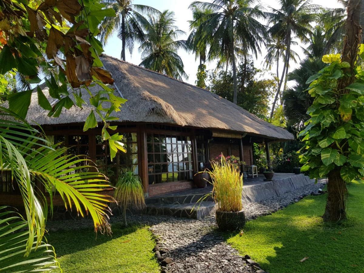Ciliks Beach Garden Kubutambahan  Exterior foto