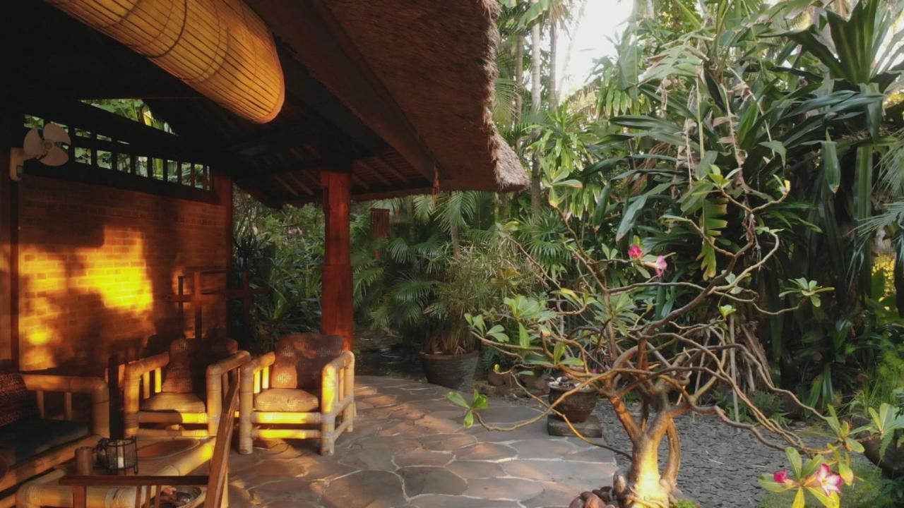 Ciliks Beach Garden Kubutambahan  Exterior foto