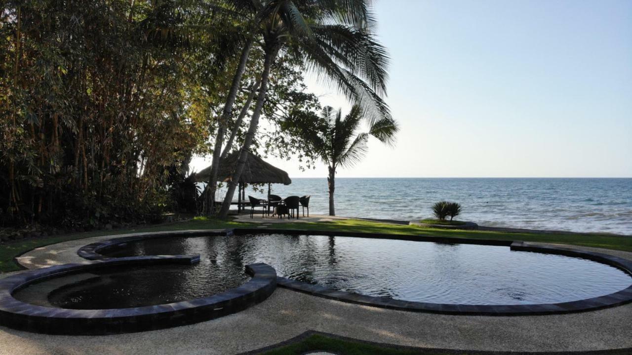 Ciliks Beach Garden Kubutambahan  Exterior foto